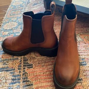 Steve Madden brown chunky boot 7.5